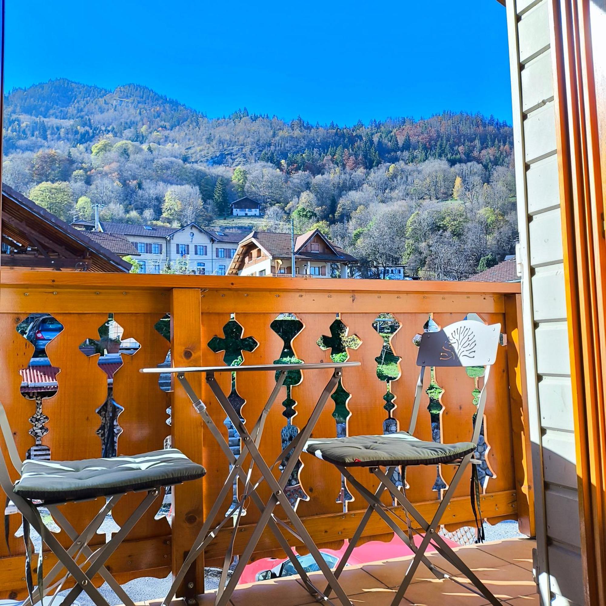 T2 Tout Confort Avec Balcon Au Calme Entre Lac Et Montagne Brizon ภายนอก รูปภาพ